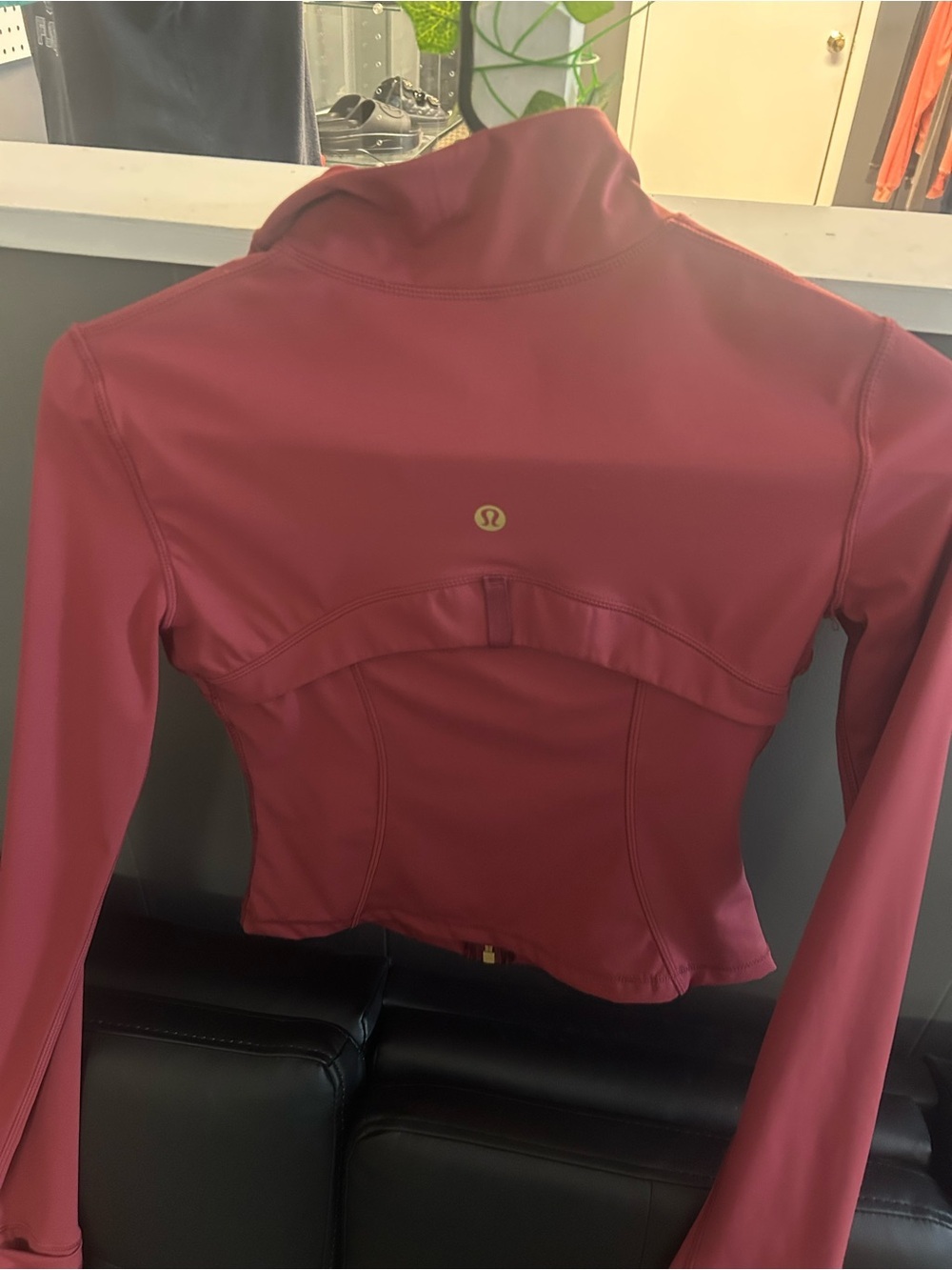 lululemon athletica Women's Red Cropped Athletic Jacket